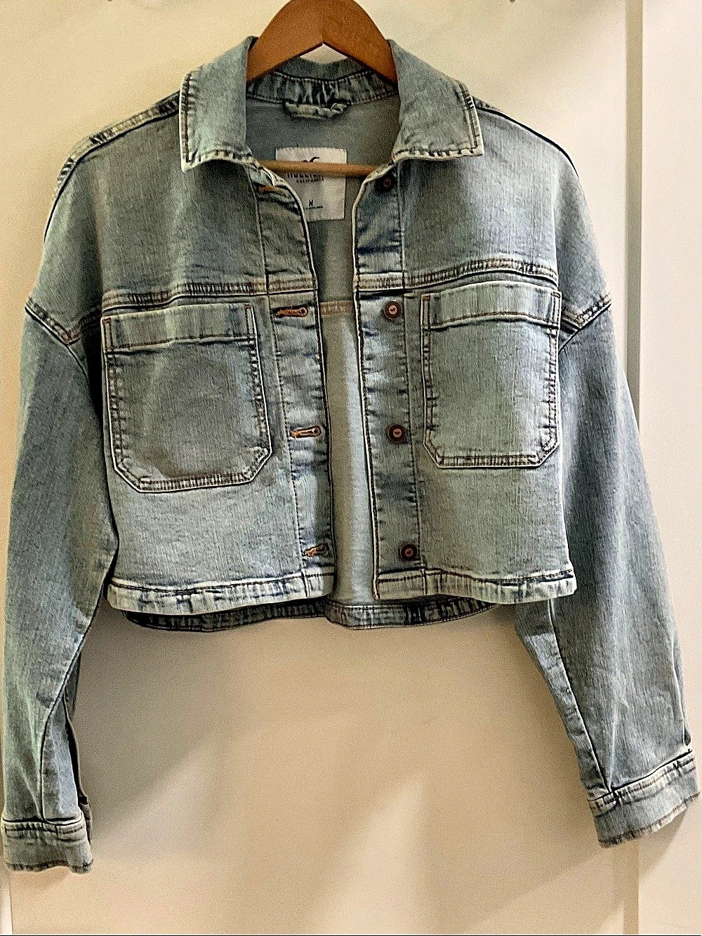 Hollister Crop Mini Denim Jacket Women's Cropped Denim Jacket Size Medium